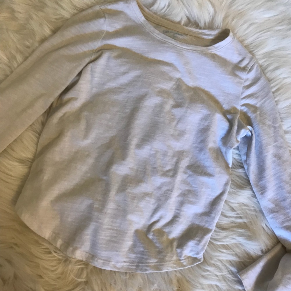 White Quarter Length Sleeve Top